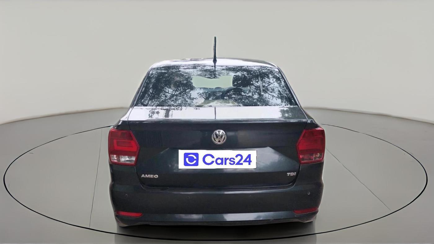 2017 Volkswagen Ameo HIGHLINE DSG 1.5 DIESEL , Diesel, Automatic, 1,03,173 km, exterior