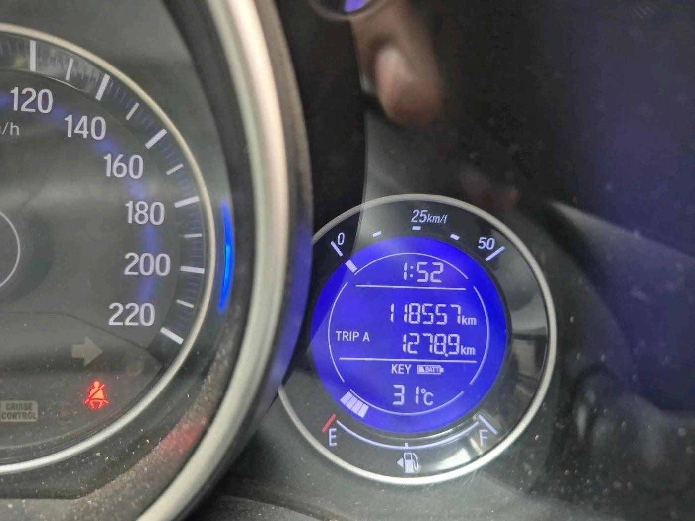 2019 Honda WR-V 1.5L I-DTEC VX MT, Diesel, Manual, 1,18,557 km, interior