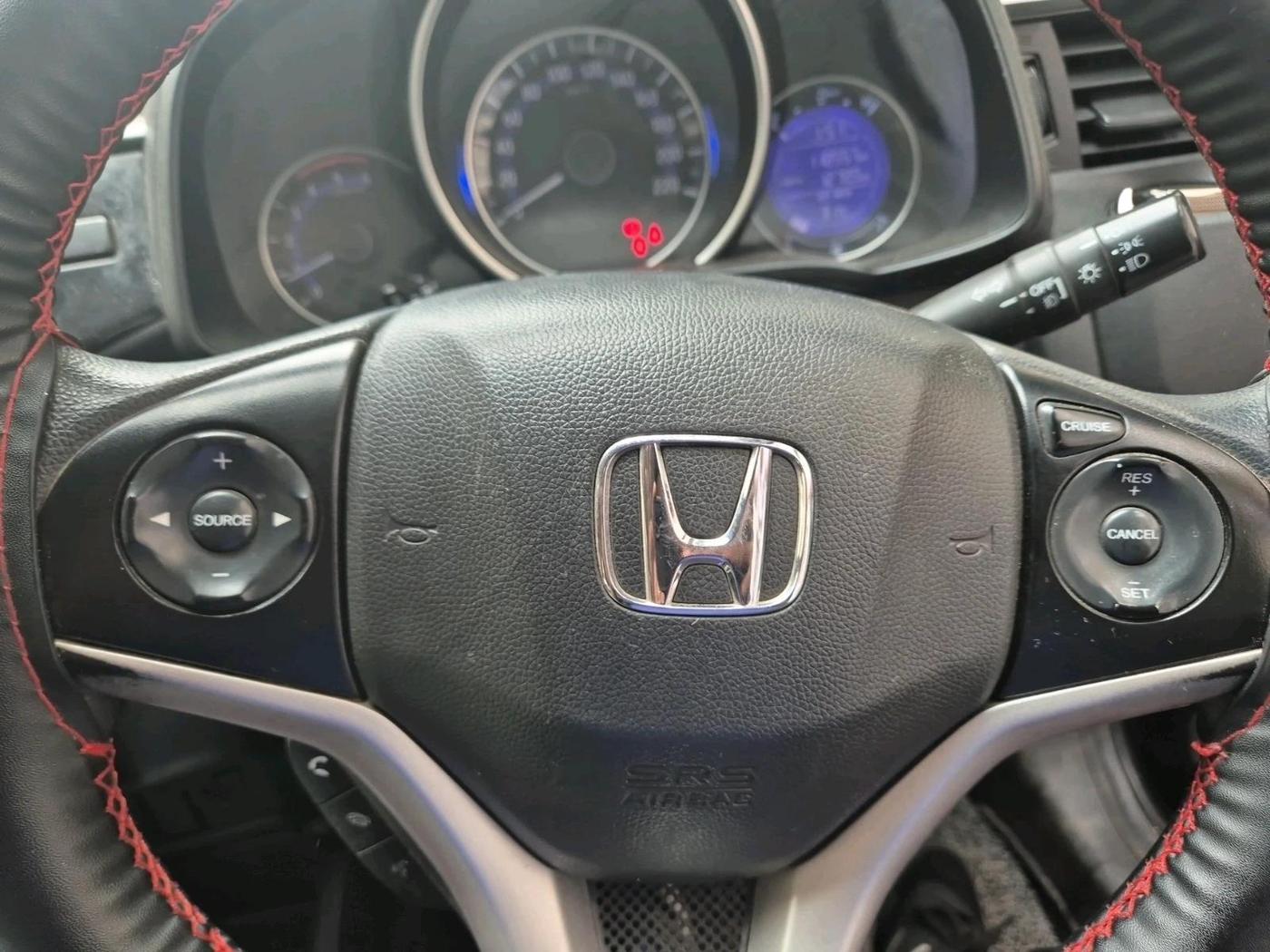 2019 Honda WR-V 1.5L I-DTEC VX MT, Diesel, Manual, 1,18,557 km, interior