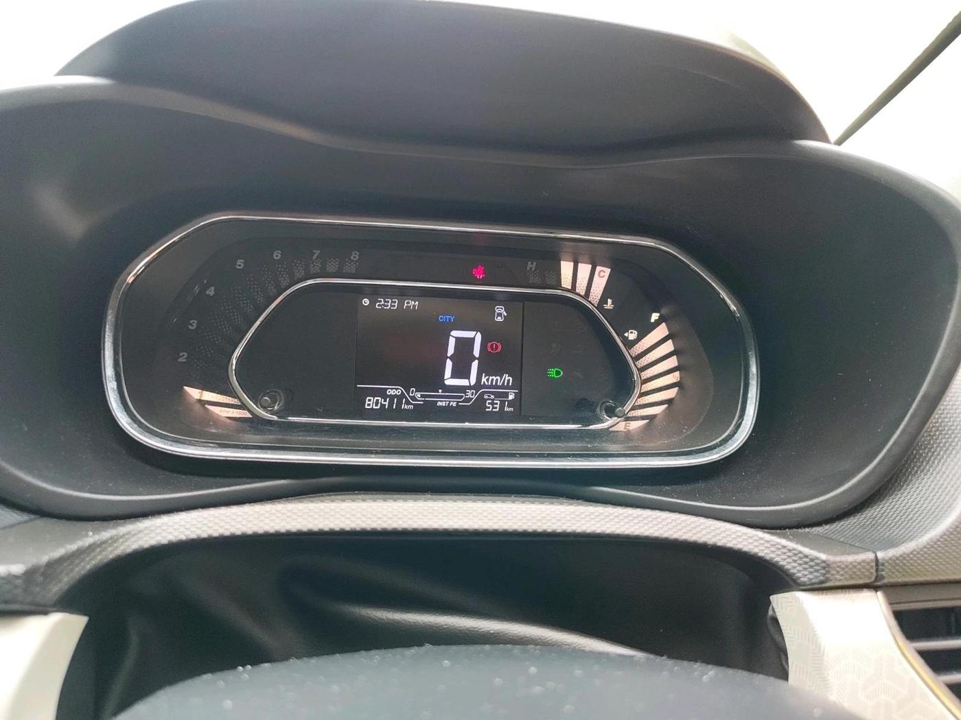 2021 Tata NEXON XZ PLUS DIESEL, Diesel, Manual, 80,411 km, interior