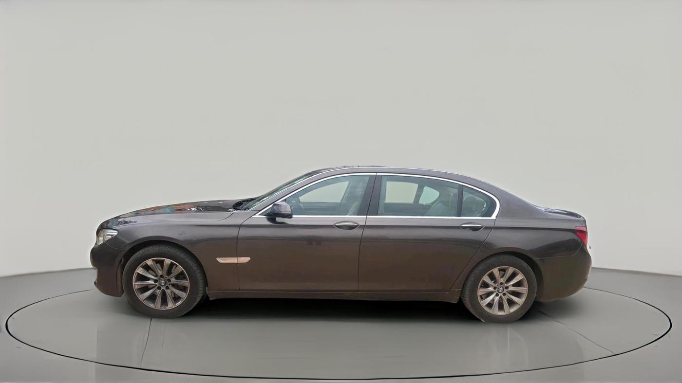 2014 BMW 7 Series 730L D, Diesel, Automatic, 1,53,472 km, exterior