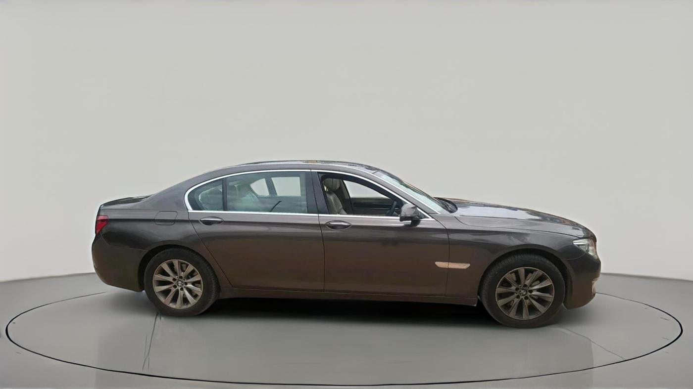2014 BMW 7 Series 730L D, Diesel, Automatic, 1,53,472 km, exterior