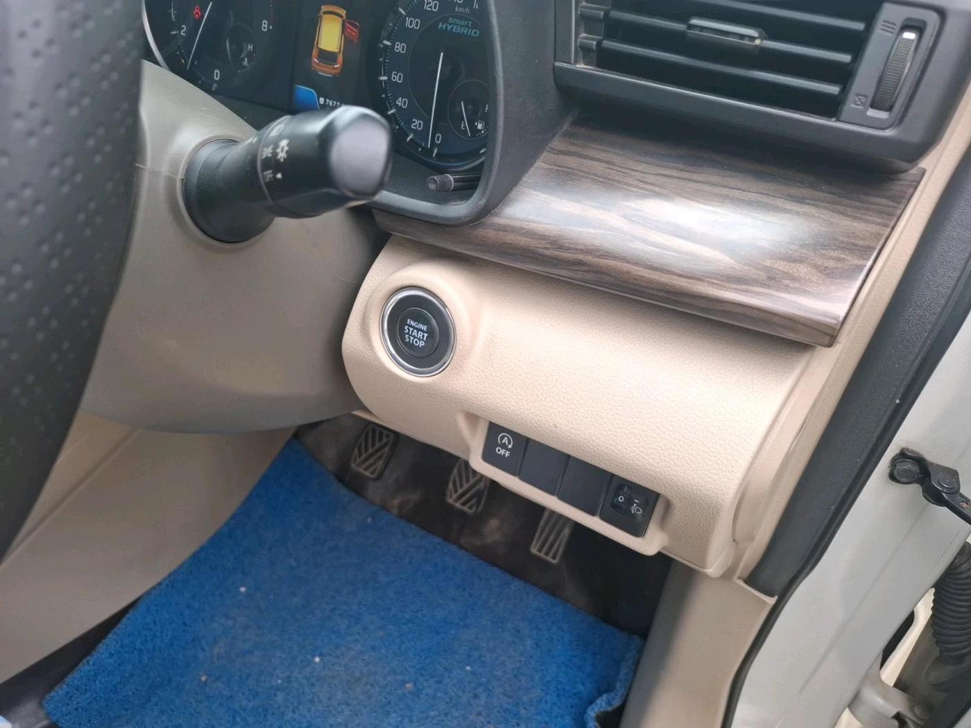 2021 Maruti Ertiga ZXI+ SHVS, Petrol, Manual, 67,589 km, interior