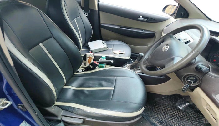 2011 Hyundai i20 MAGNA (O) 1.2, Petrol, Manual, 69,355 km, interior