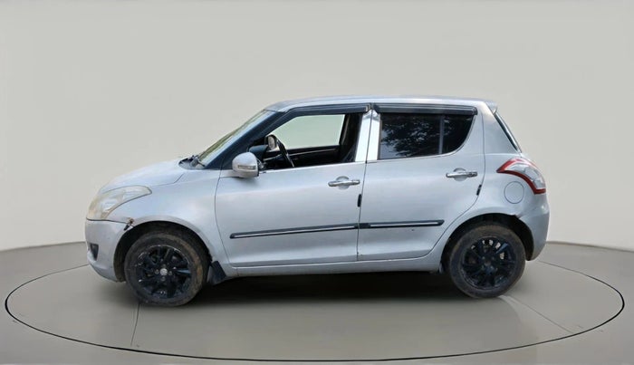 2012 Maruti Swift ZXI, CNG, Manual, 1,24,920 km, exterior