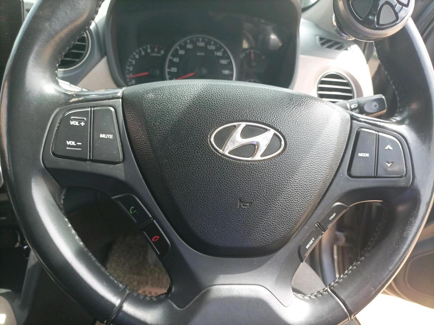 2014 Hyundai Grand i10 ASTA 1.2 KAPPA VTVT, Petrol, Manual, 65,706 km, interior