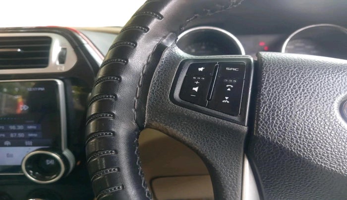 2016 Mahindra TUV300 T8, Diesel, Manual, 1,32,866 km, interior