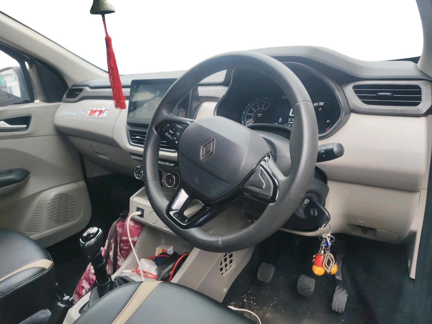 2025 Renault TRIBER Techno, Petrol, Manual, 7,076 km, interior