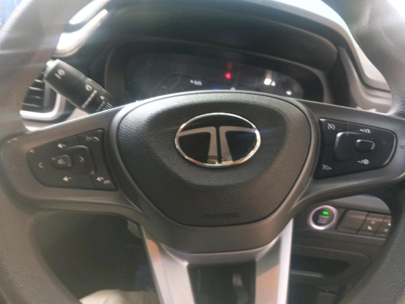 2024 Tata PUNCH ACCOMPLISHED MT, Petrol, Manual, 16,620 km, interior