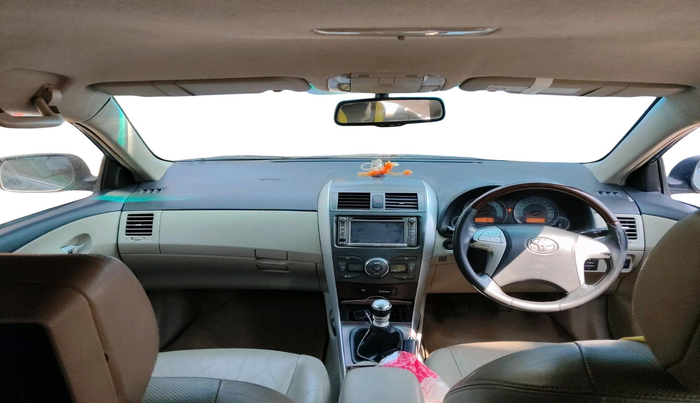 2012 Toyota Corolla Altis GL PETROL, Petrol, Manual, 1,18,758 km, interior