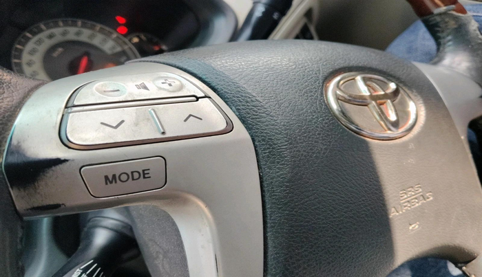2012 Toyota Corolla Altis GL PETROL, Petrol, Manual, 1,18,758 km, interior