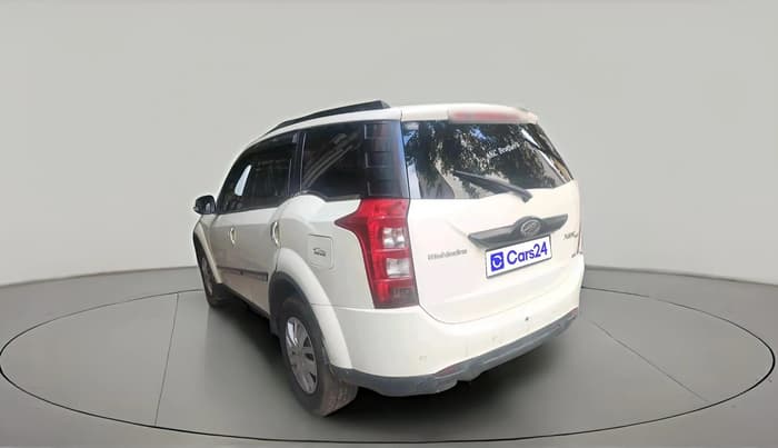 2015 Mahindra XUV500 W6, Diesel, Manual, 99,845 km, exterior