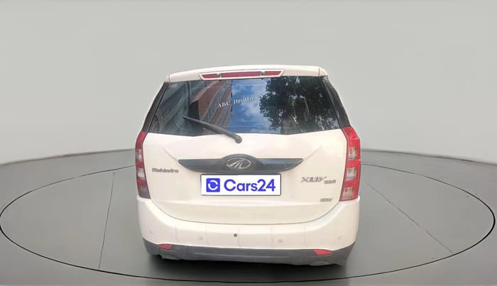 2015 Mahindra XUV500 W6, Diesel, Manual, 99,845 km, exterior