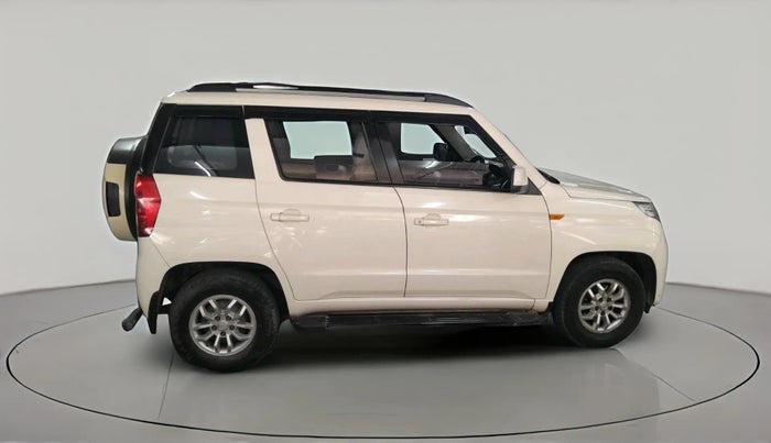 2016 Mahindra TUV300 T8, Diesel, Manual, 1,58,431 km, exterior
