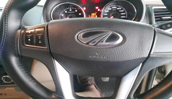 2016 Mahindra TUV300 T8, Diesel, Manual, 1,58,431 km, interior