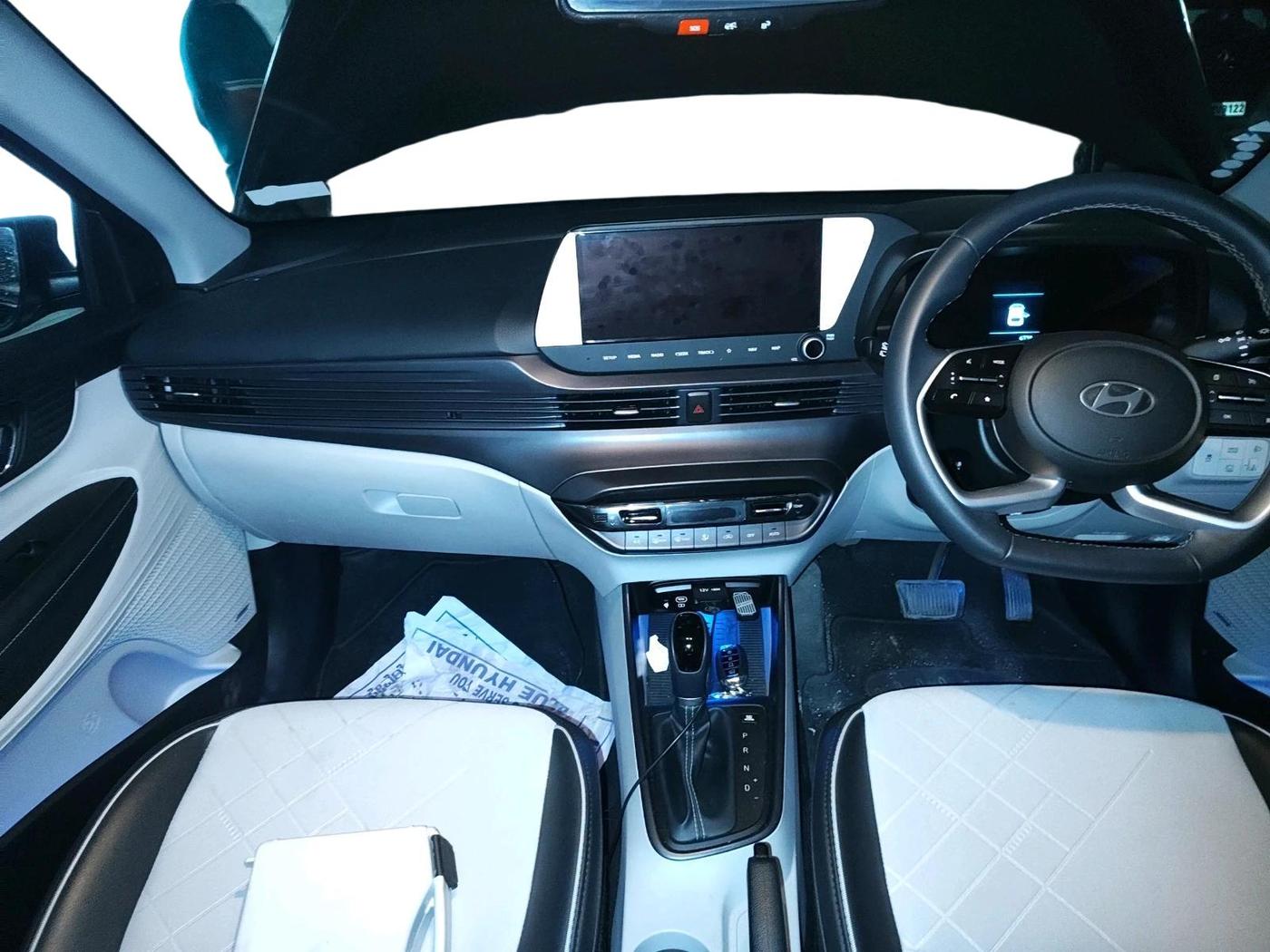 2023 Hyundai NEW I20 ASTA (O) 1.2 IVT, Petrol, Automatic, 6,739 km, interior
