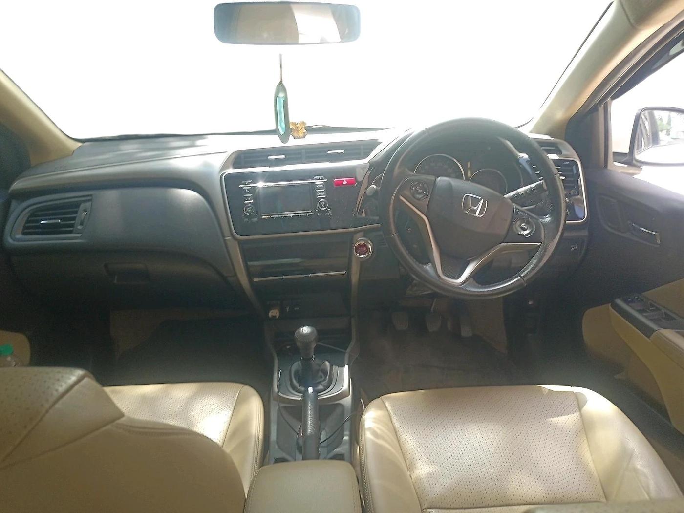 2016 Honda City 1.5L I-VTEC VX, Petrol, Manual, 97,428 km, interior