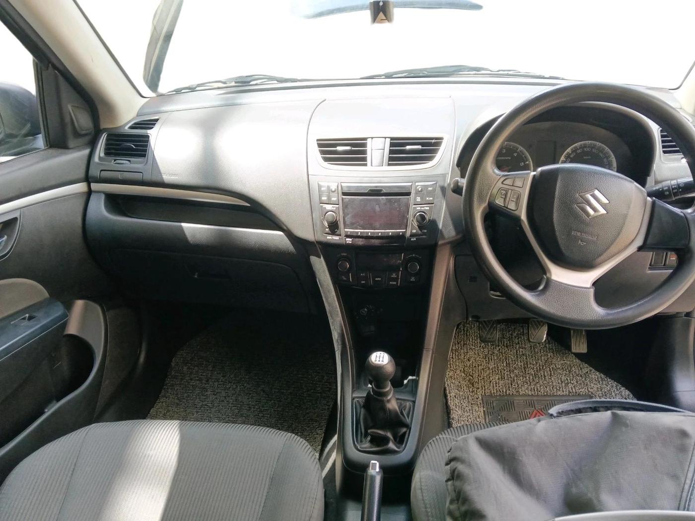 2012 Maruti Swift ZDI, Diesel, Manual, 1,56,300 km, interior
