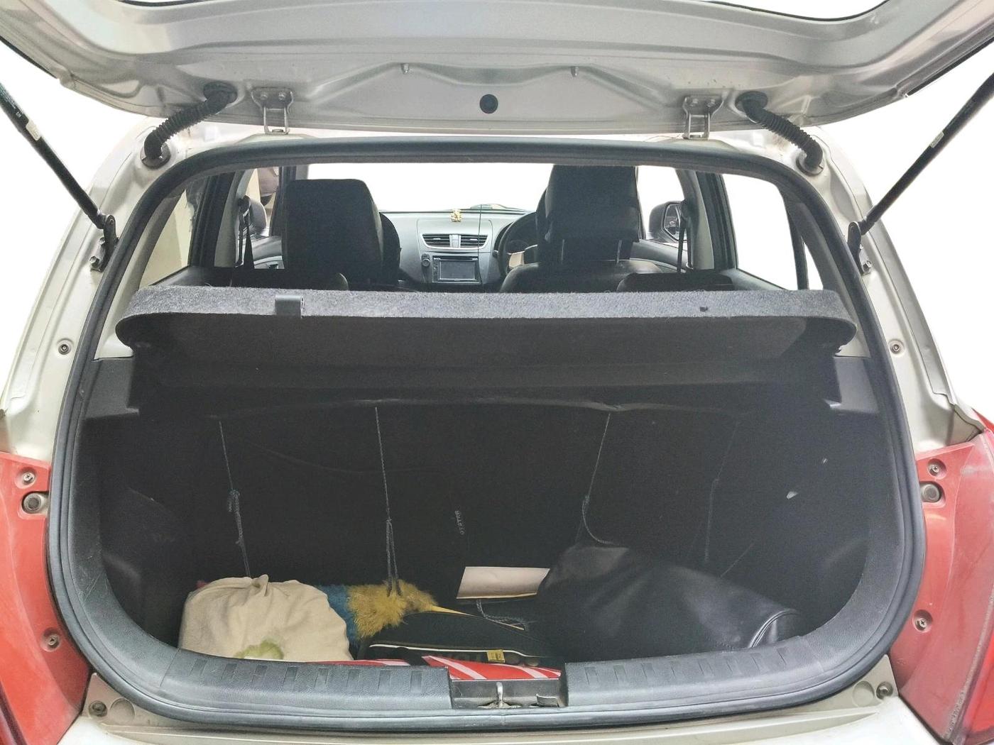 2013 Maruti Swift Dzire VXI, Petrol, Manual, 89,998 km, exterior