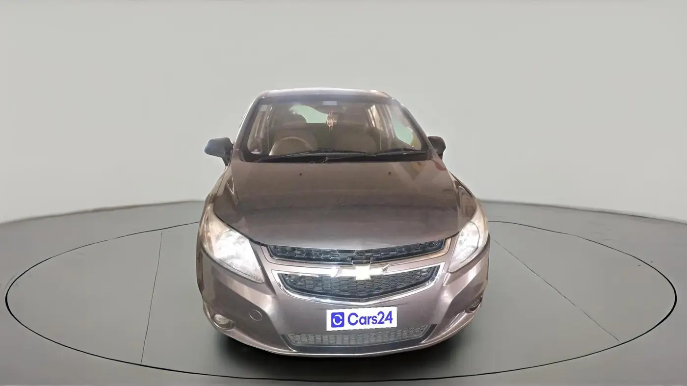 2013 Chevrolet Sail UVA 1.2 BASE, Petrol, Manual, 1,07,003 km, exterior