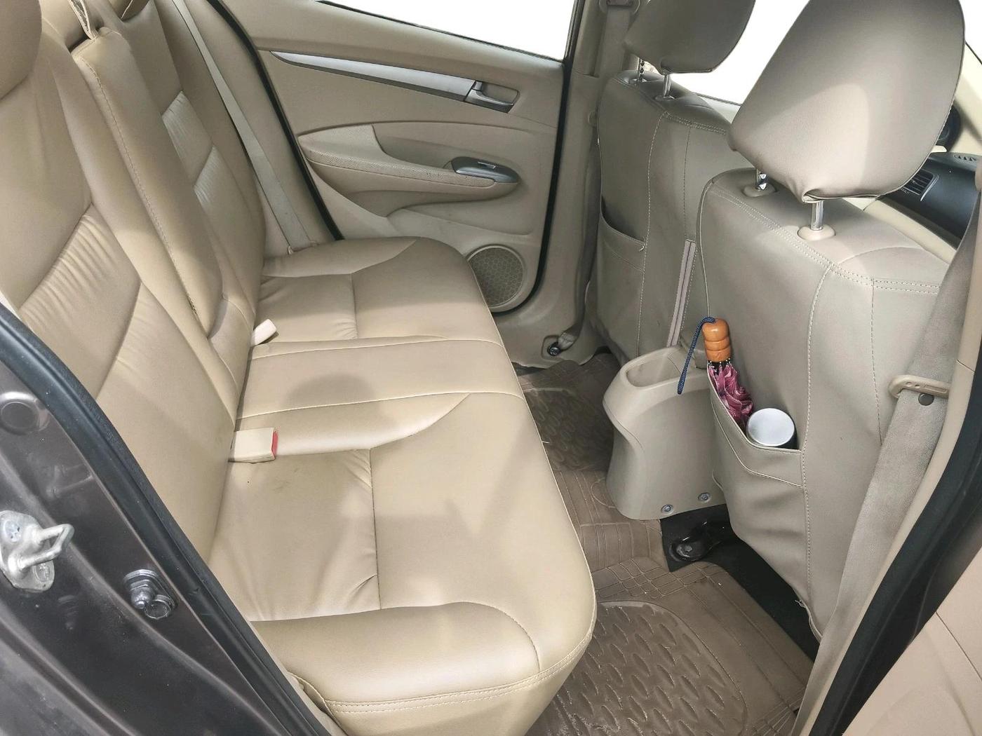 2011 Honda City 1.5L I-VTEC V AT, CNG, Automatic, 1,60,853 km, interior