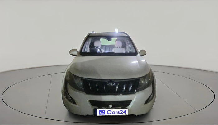 2015 Mahindra XUV500 W10, Diesel, Manual, 99,927 km, exterior