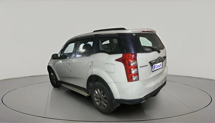 2015 Mahindra XUV500 W10, Diesel, Manual, 99,927 km, exterior