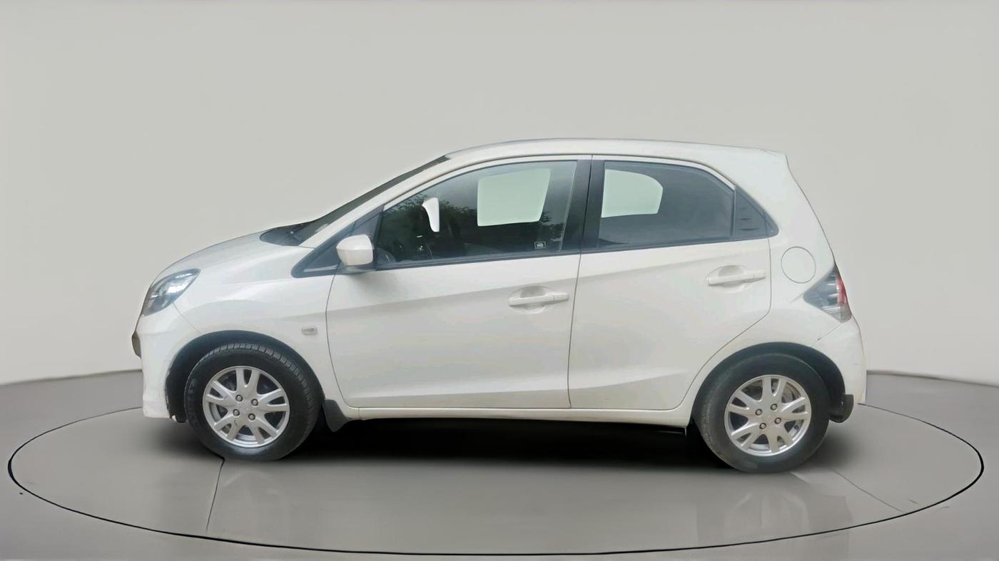 2012 Honda Brio V MT, Petrol, Manual, 1,26,419 km, exterior
