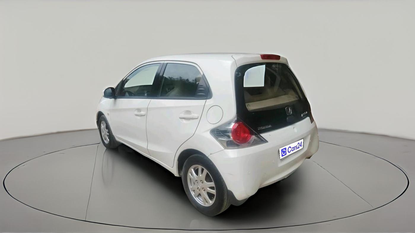 2012 Honda Brio V MT, Petrol, Manual, 1,26,419 km, exterior