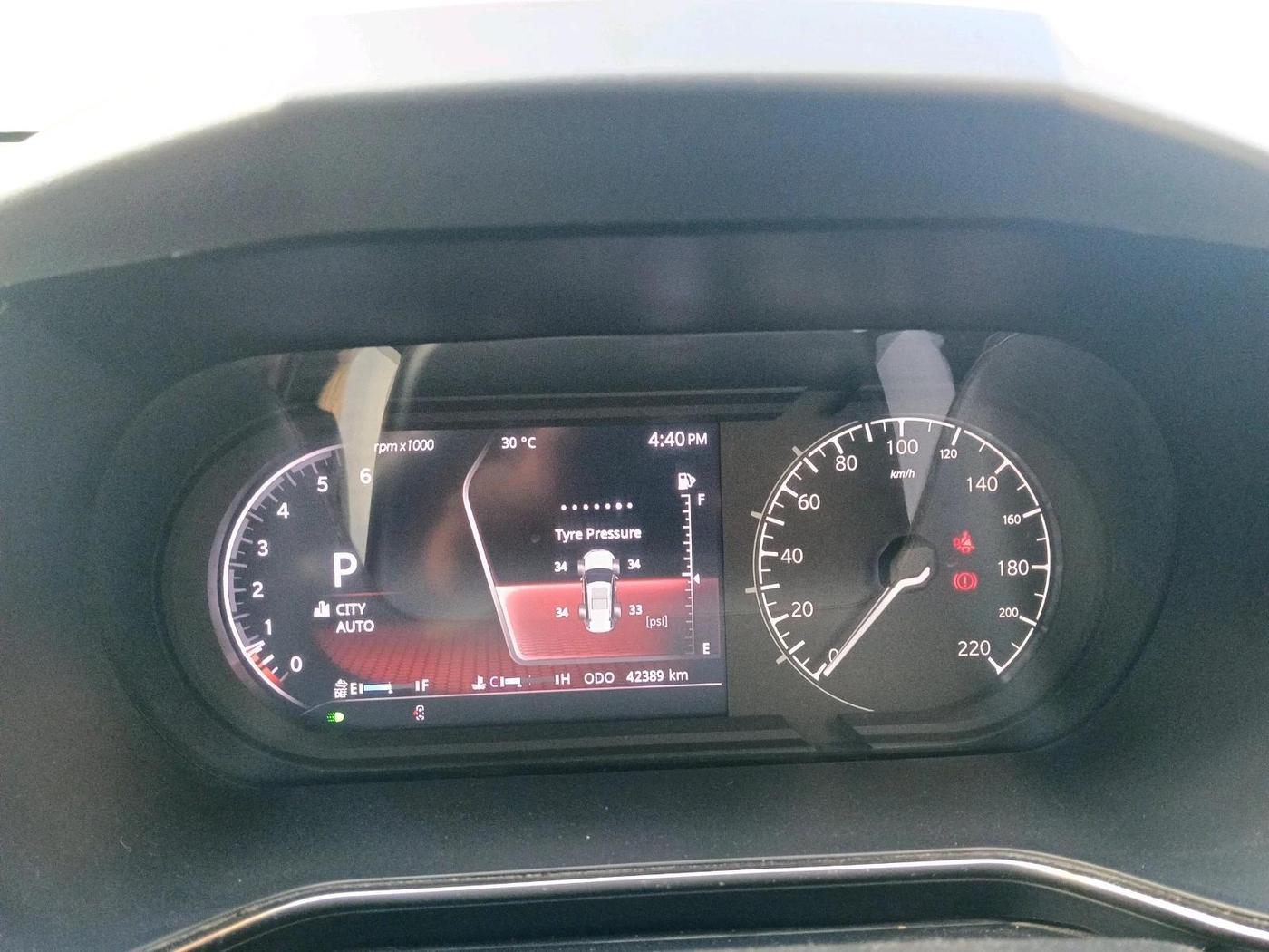 2021 Tata Safari XZA PLUS, Diesel, Automatic, 42,389 km, interior