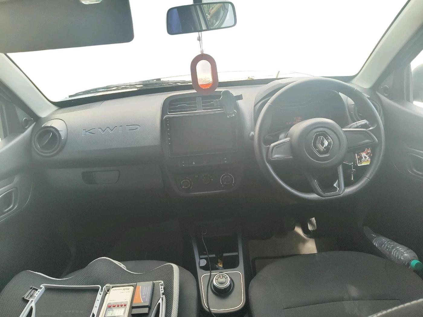 2021 Renault Kwid RXL 1.0 AMT, Petrol, Automatic, 25,738 km, interior