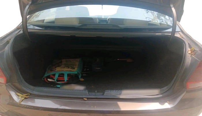 2016 Volkswagen Vento HIGHLINE 1.5 AT, Diesel, Automatic, 91,774 km, exterior