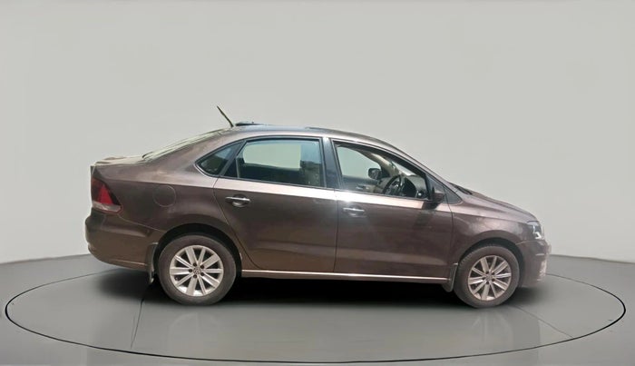 2016 Volkswagen Vento HIGHLINE 1.5 AT, Diesel, Automatic, 91,774 km, exterior