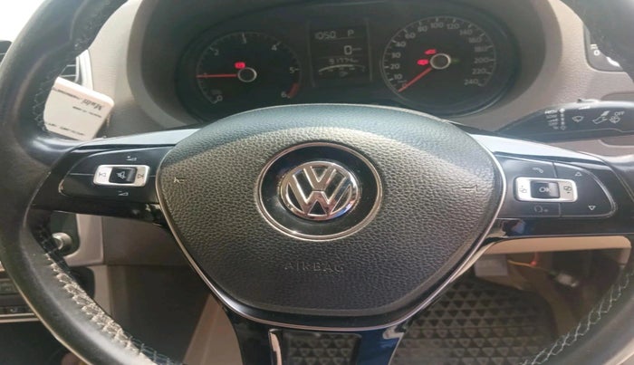 2016 Volkswagen Vento HIGHLINE 1.5 AT, Diesel, Automatic, 91,774 km, interior