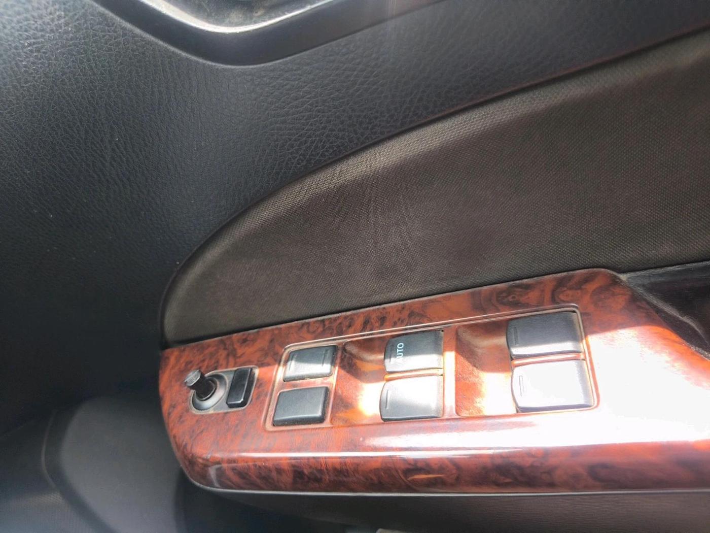 2015 Maruti Swift VXI, Petrol, Manual, 1,40,698 km, interior
