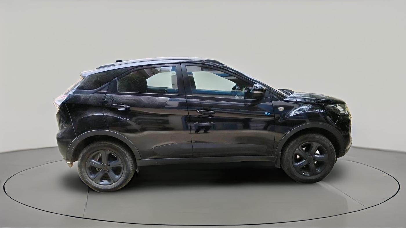 2022 Tata NEXON EV XZ PLUS DARK EDITION, Electric, Automatic, 54,480 km, exterior