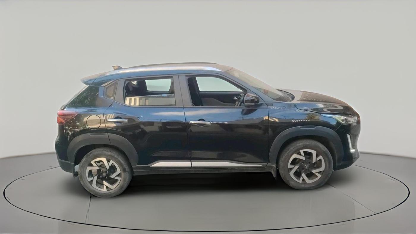 2022 Nissan MAGNITE XV MT, Petrol, Manual, 9,327 km, exterior