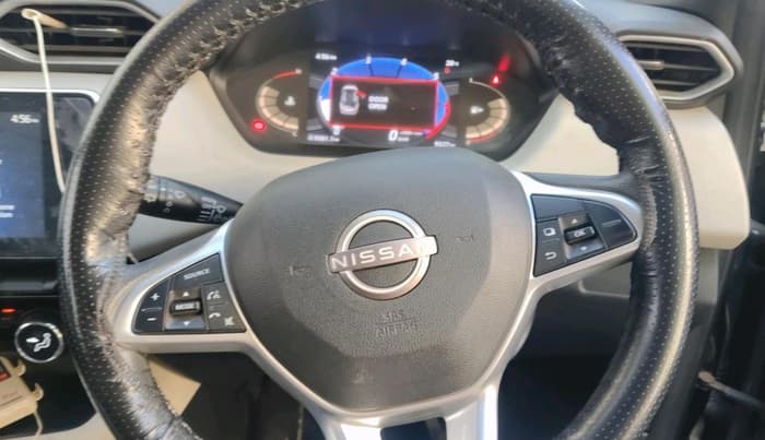 2022 Nissan MAGNITE XV MT, Petrol, Manual, 9,327 km, interior