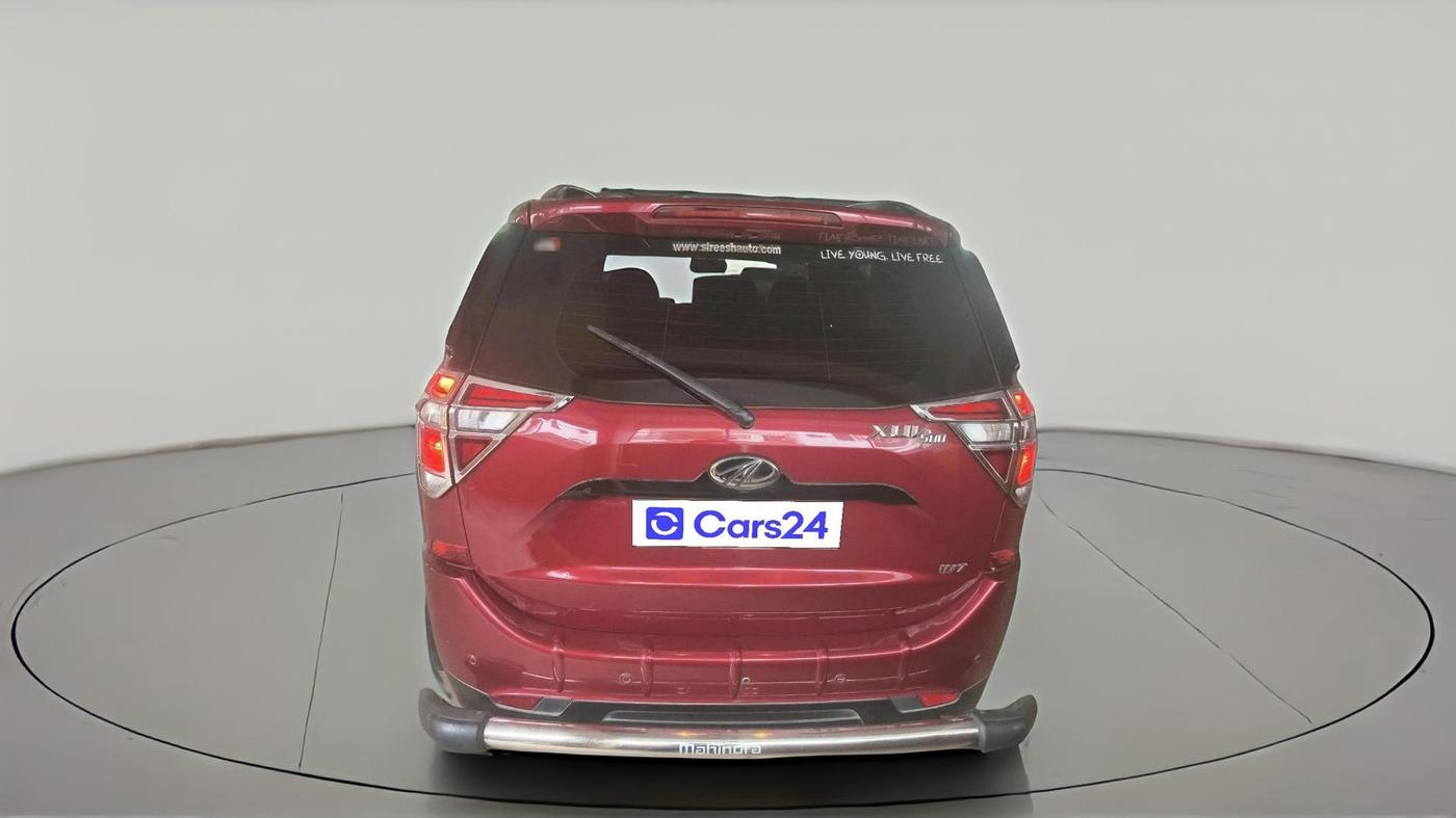 2019 Mahindra XUV500 W7, Diesel, Manual, 1,35,693 km, exterior