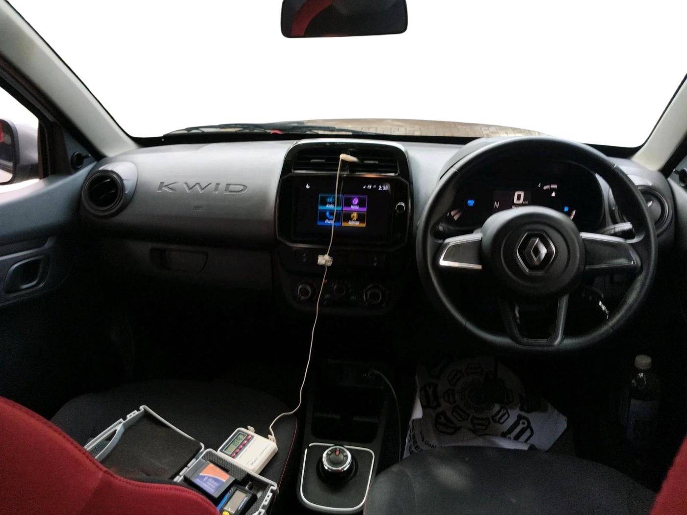 2021 Renault Kwid RXT 1.0 AMT (O), Petrol, Automatic, 18,049 km, interior