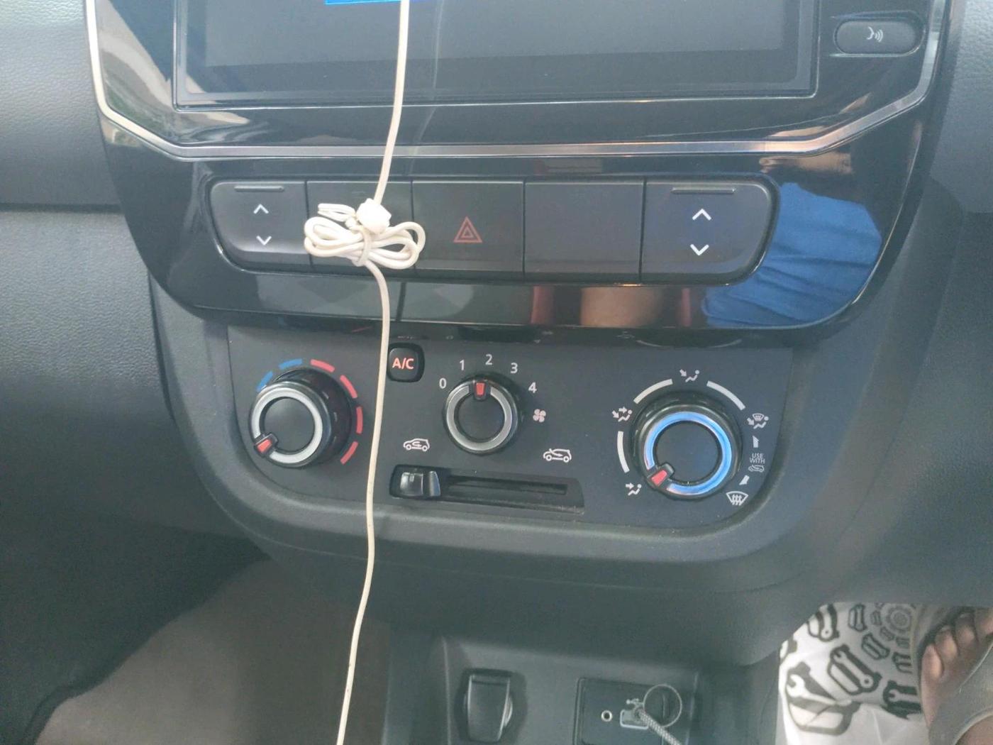2021 Renault Kwid RXT 1.0 AMT (O), Petrol, Automatic, 18,049 km, interior