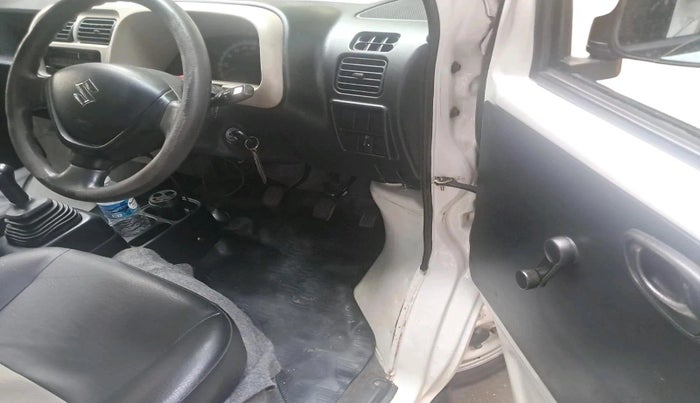 2021 Maruti Eeco 5 STR WITH A/C+HTR, Petrol, Manual, 43,192 km, interior