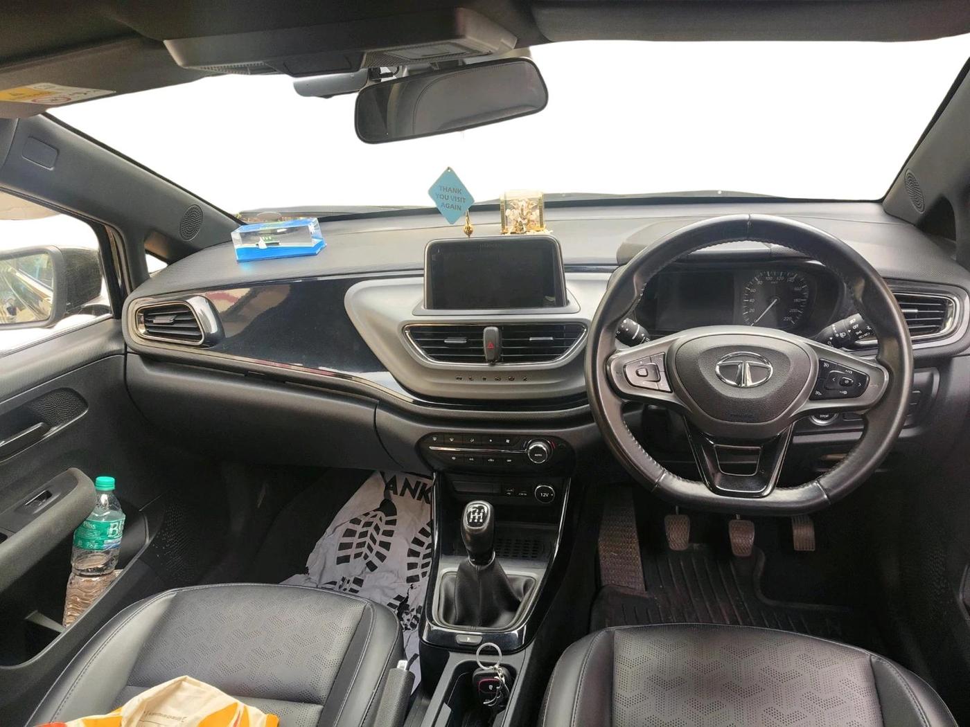 2023 Tata ALTROZ XZ PLUS PETROL DARK EDITION, Petrol, Manual, 28,504 km, interior