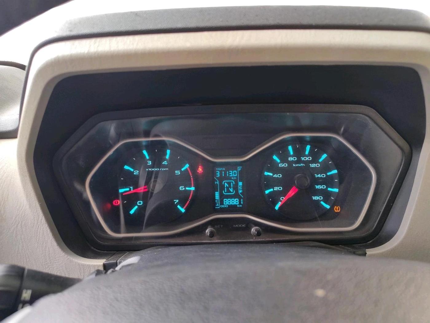 2021 Mahindra Scorpio S11 2WD, Diesel, Manual, 88,881 km, interior