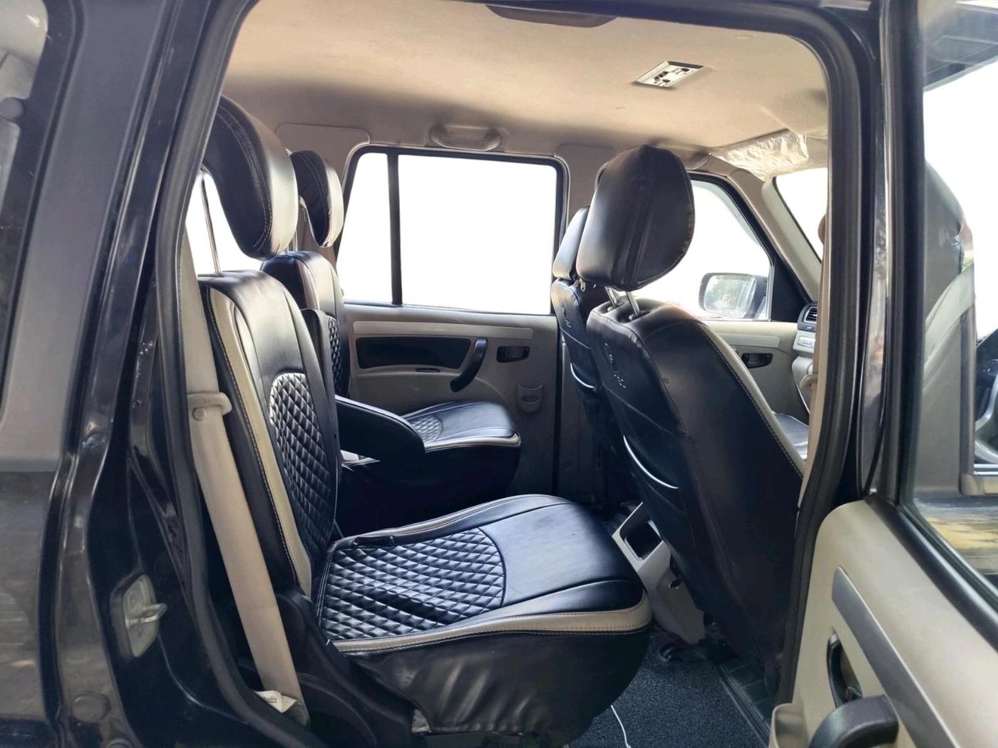 2021 Mahindra Scorpio S11 2WD, Diesel, Manual, 88,881 km, interior