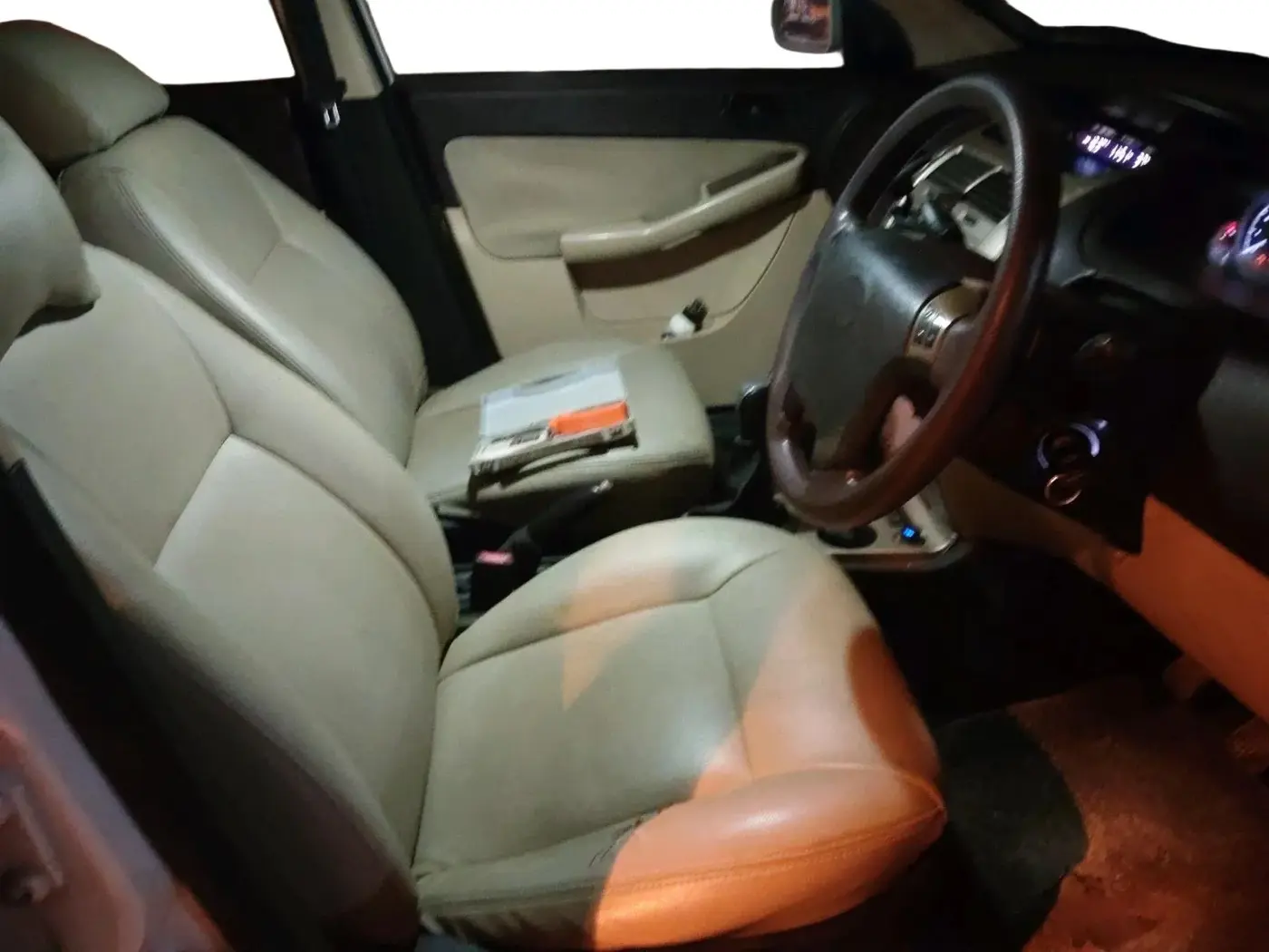 2011 Tata Manza AURA ABS QUADRAJET, Diesel, Manual, 1,25,972 km, interior