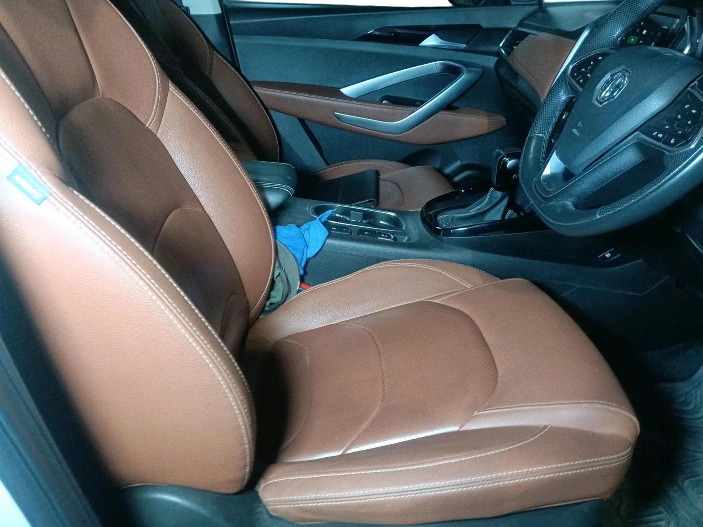 2021 MG HECTOR PLUS SHARP 1.5 PETROL TURBO DCT 6-STR, Petrol, Automatic, 29,350 km, interior