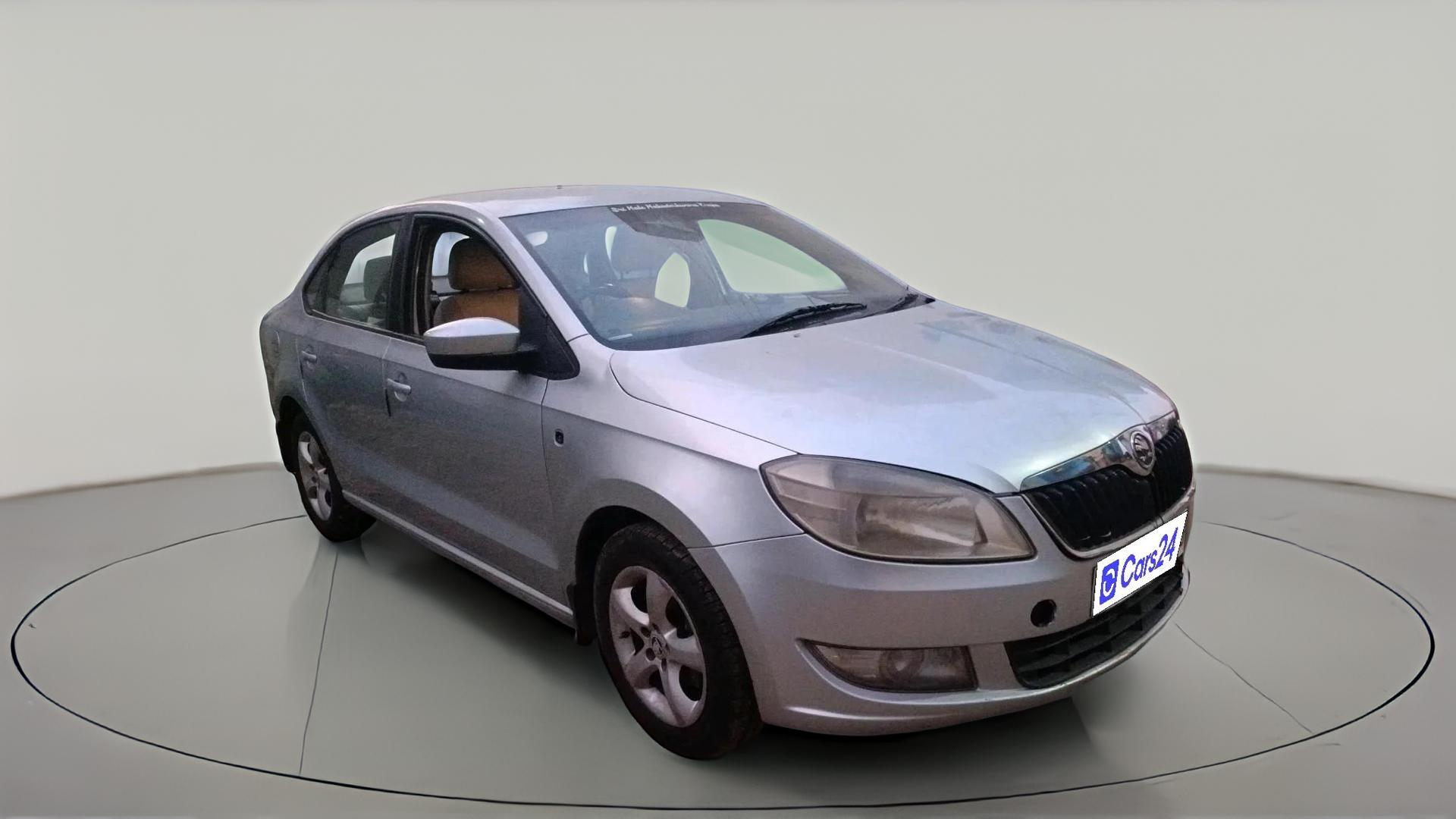 2013 Skoda Rapid ELEGANCE 1.6 TDI CR MT