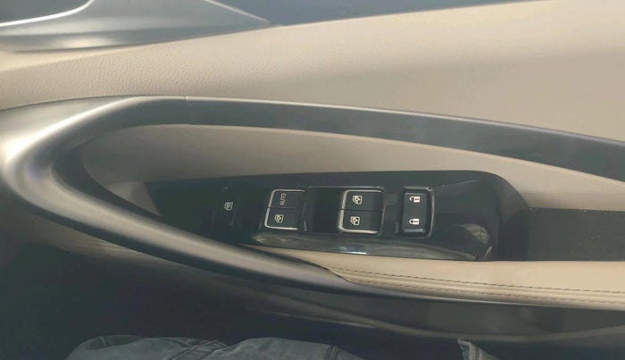 2021 MG HECTOR SHARP 1.5 PETROL CVT, Petrol, Automatic, 23,702 km, interior