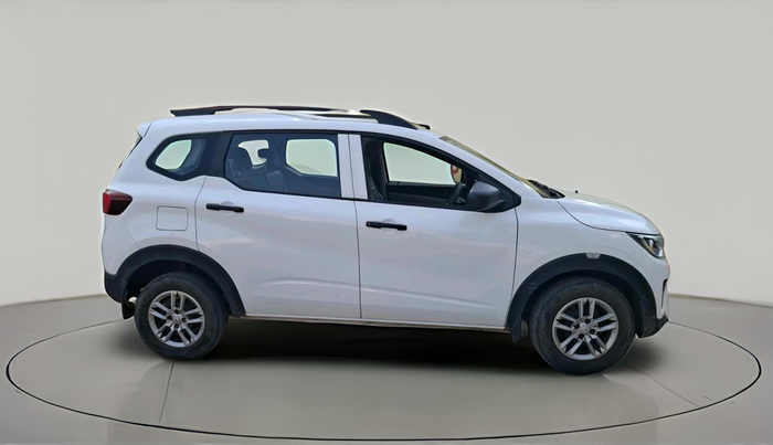 2021 Renault TRIBER RXL MT, Petrol, Manual, 34,093 km, exterior